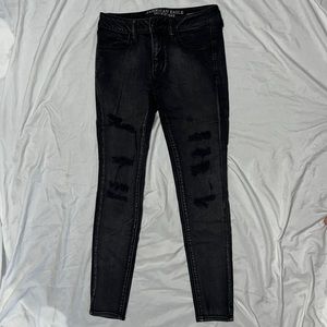 American Eagle ripped jeggings